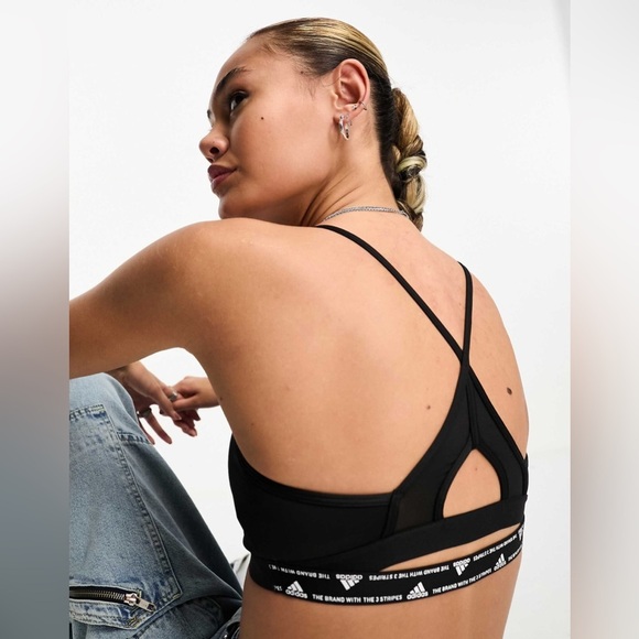 Adidas Black Light Support Crossback Sports Bra - Size - 17.5” band -BNWT - Picture 2 of 6